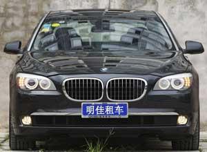 成都租車(chē)市場(chǎng)全解析 婚車(chē)、商務(wù)租車(chē)與汽車(chē)租賃公司指南